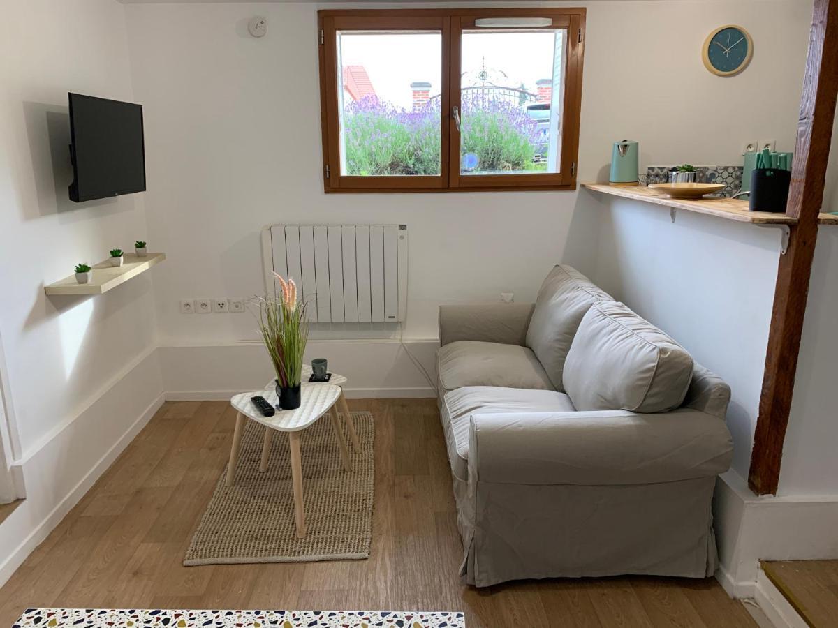 Logement A 20 Min De Paris Avec Parking Gratuit Eaubonne Kültér fotó